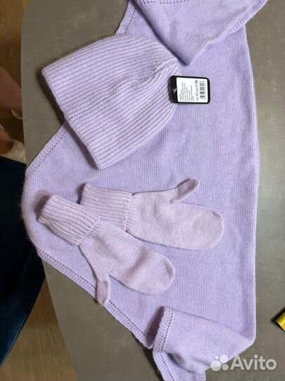 Шапка, варежки, косынка