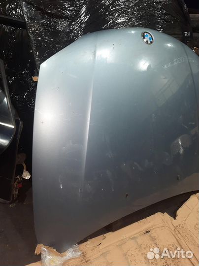 Капот от BMW 1-серия E87/E81 2004