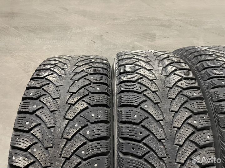 Nokian Tyres Hakkapeliitta 4 235/65 R16 100T