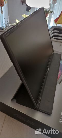 Портативный монитор asus ZenScreen MB16A
