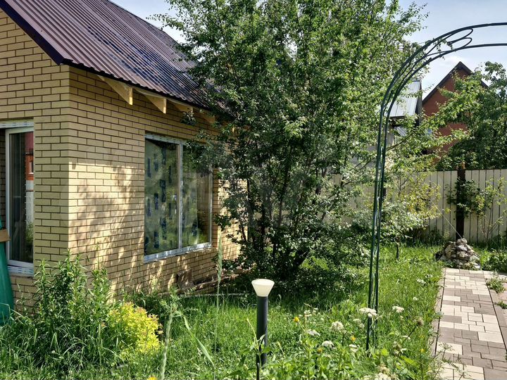 Дом 38 м² на участке 6 сот.