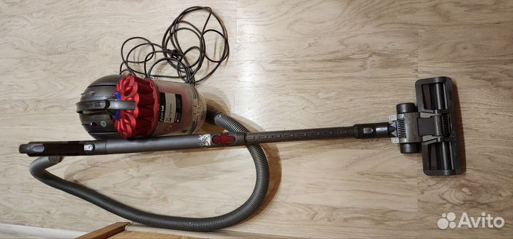 Пылесос Dyson DC37 Origin Extra в хорошем сост