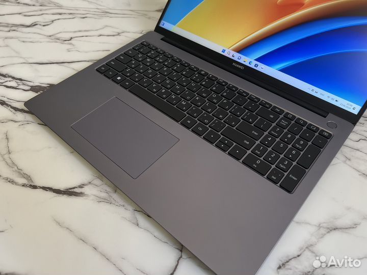 Huawei matebook d16 i5 12450/16GB/512