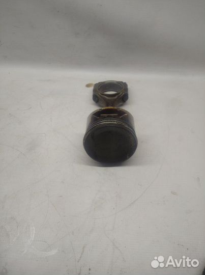 Поршень с шатуном Honda Accord CD5 F22B 1996