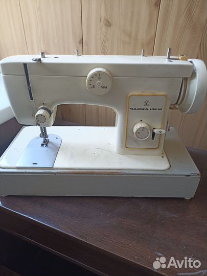 Швейная машина Чайка 132м