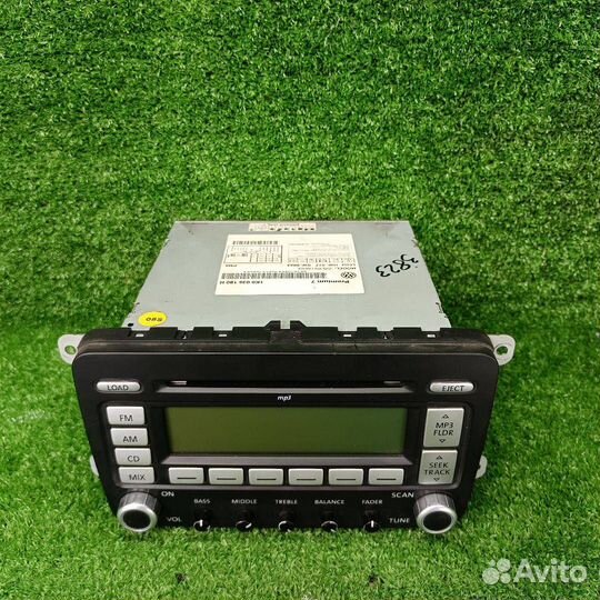 Магнитола Volkswagen Golf 5 2007 1K0035180H