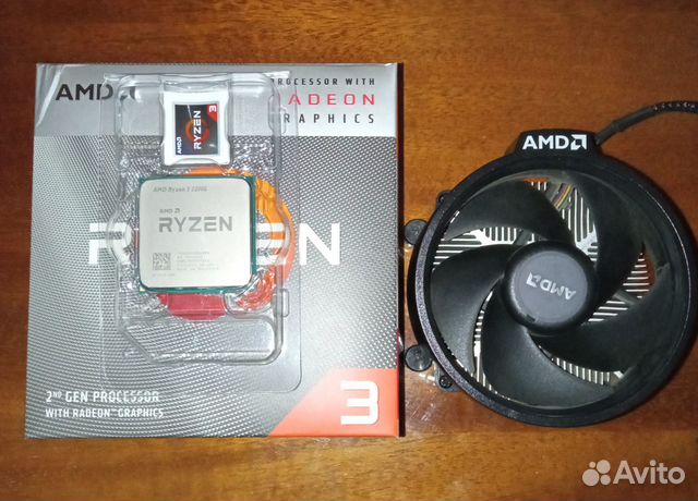 Процессор AMD Ryzen 3 3200G BOX