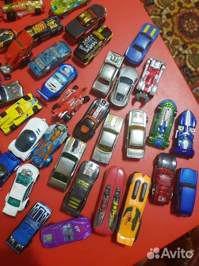 Hot wheels машинки