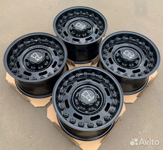 Диски Black Rhino 17x9.5 8x165 ET-20 Hummer H2