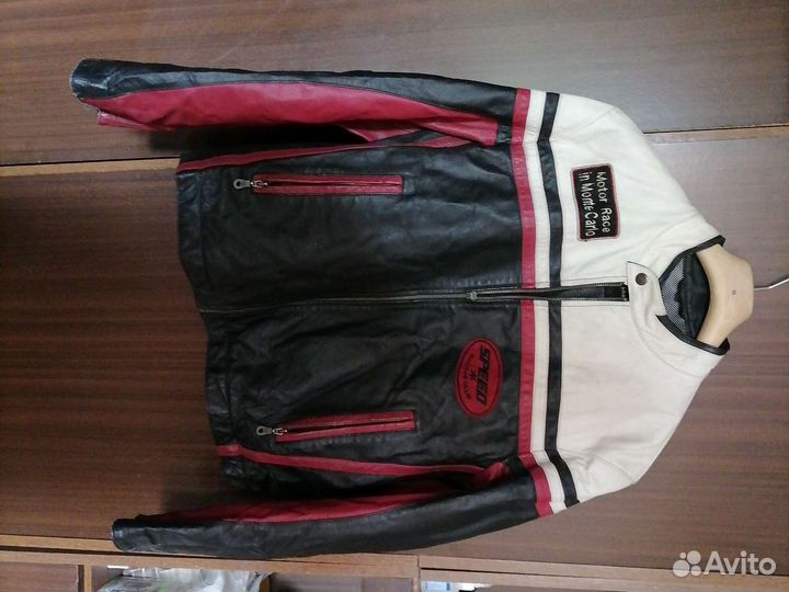 Мотокуртка кожаная мужская