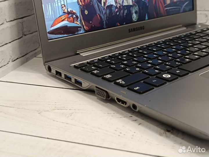 Мощный ноутбук Samsung 8GB/SSD250/АКБ 3 часа