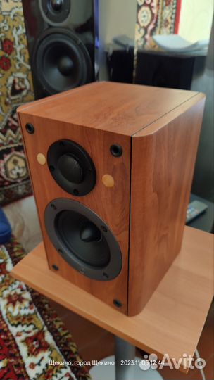 Полочная акустика Celestion f10