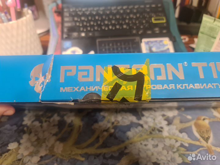 Механическая клавиатура с подсветкой