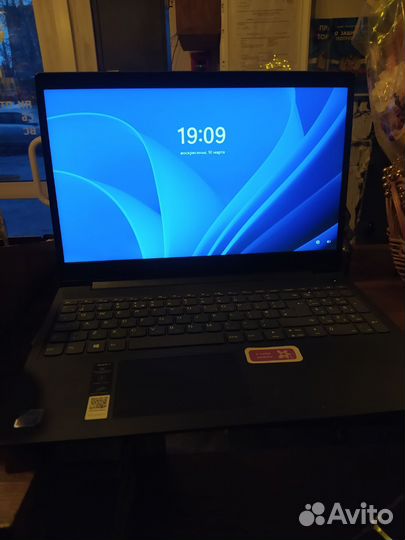 Ноутбук lenovo ideapad 3