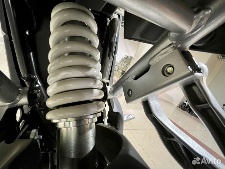 Электромотоцикл Super Soco TC Max