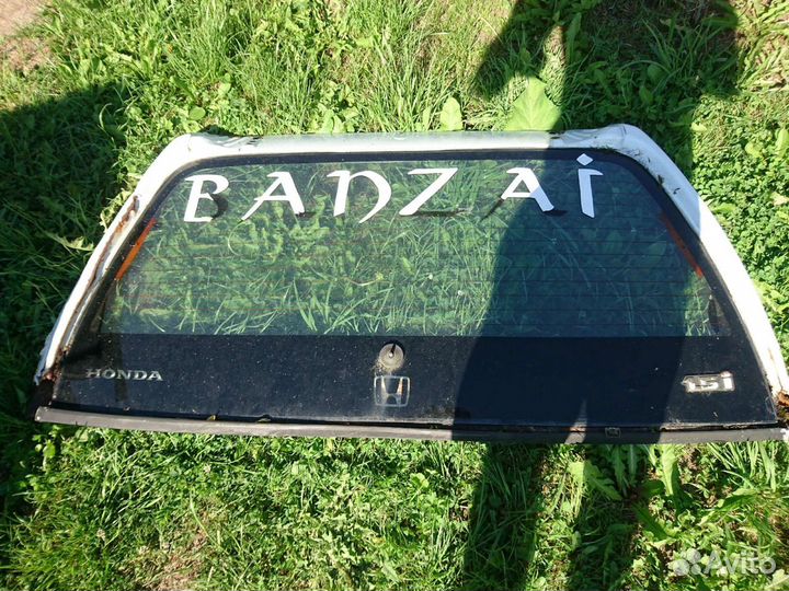 Стёкла на хонду цивик 1990. заднее одно 86г