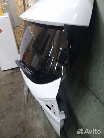 Крышка багажника Renault Kaptur H4MD438 2019
