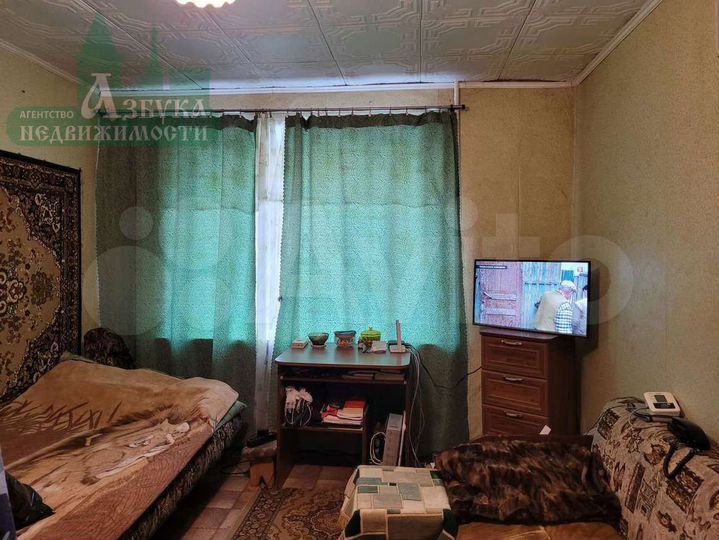 Комната 18 м² в 4-к., 1/5 эт.