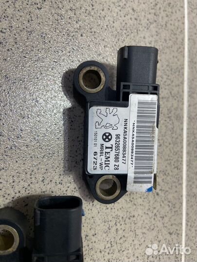 Датчик удара Peugeot 607