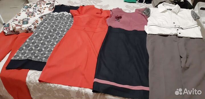 Большой пакет женской одежды