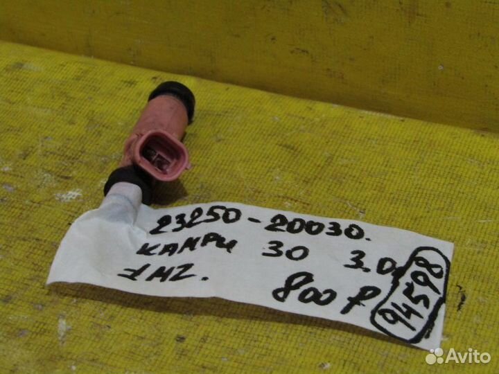 Топливная форсунка Toyota Camry 30 05г 94598