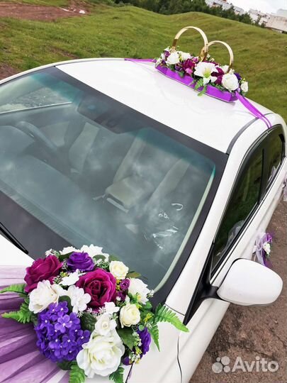 Прокат свадебных украшений