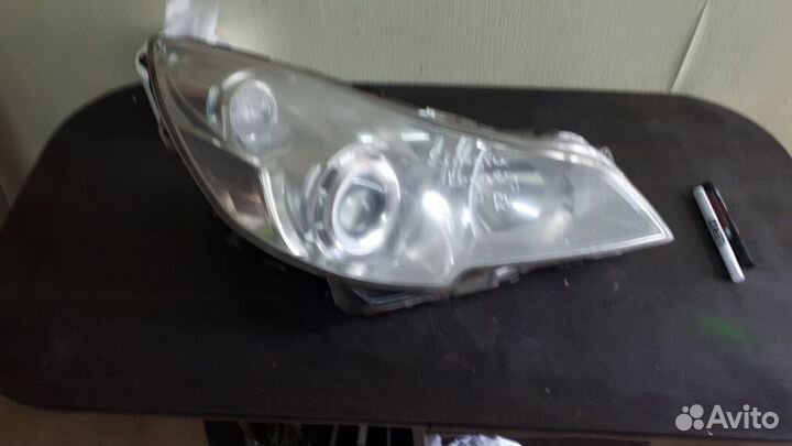 Фара правая Subaru Legacy Outback (B14)