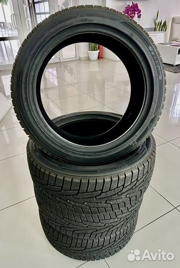 Kumho I'Zen KW31 215/45 R17