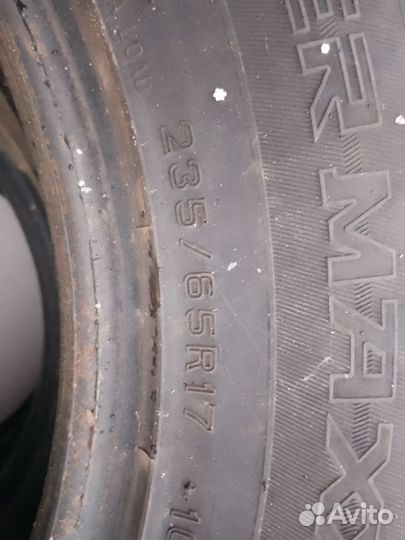 Dunlop Winter Maxx 235/65 R17