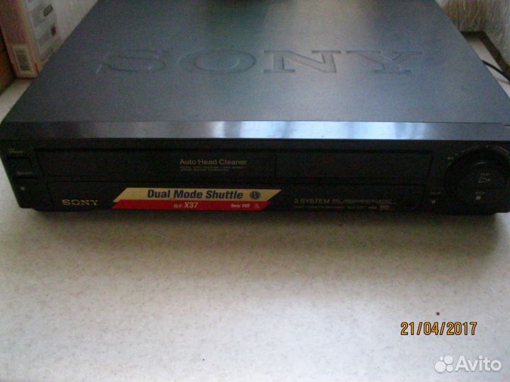 Видеомагнитофон