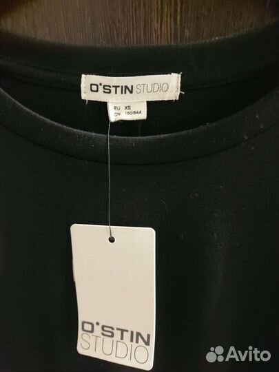 Платья женские разные, 42-44