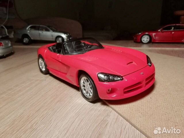 Dodge viper srt10 1:18