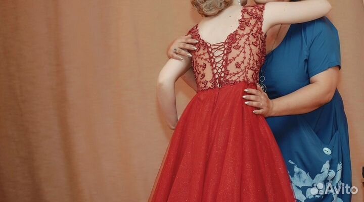 Вечернее платье в пол женское пышное