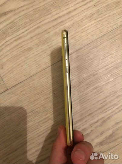 Samsung Galaxy S10e