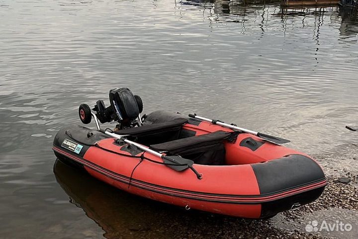 Моторная пвх лодка Gladiator 350