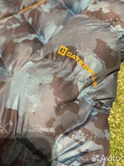 Пуховик caterpillar оригинал