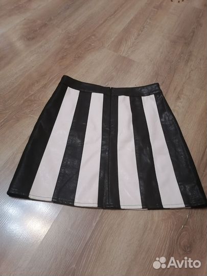 Кожаная юбка Nasty gal 44 р