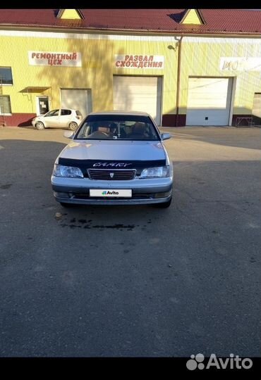 Toyota Camry 2.0 AT, 1983, 436 336 км