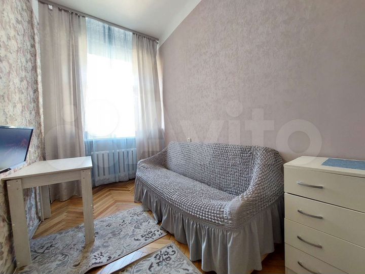 Комната 12 м² в 4-к., 6/7 эт.