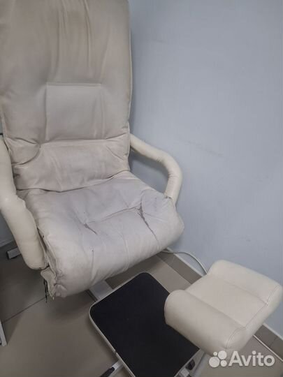 Продаю педикюрное кресло б/у
