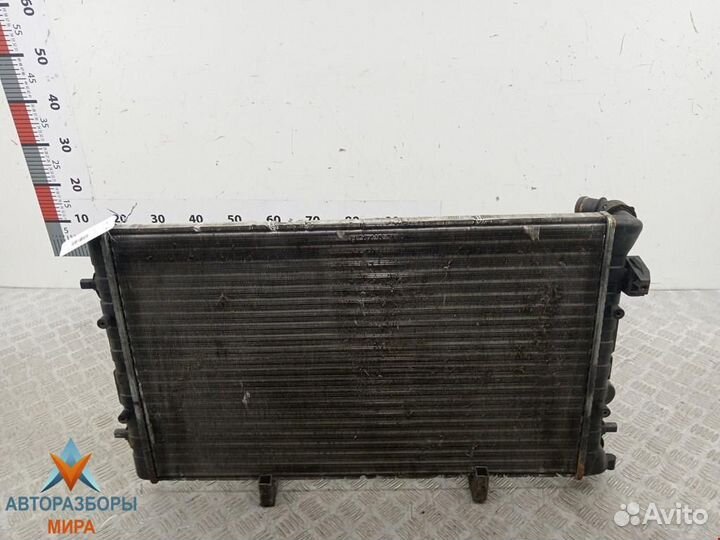 Радиатор (основной) Volkswagen Bora 1999