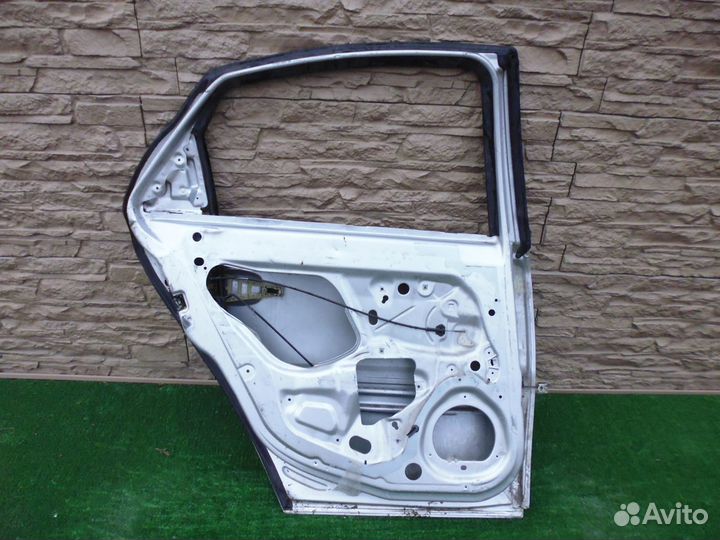 Опель Вектра С дверь задняя левая с 2002-2008