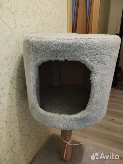 Домик для кошки с когтеточкой