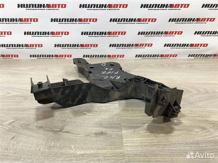 Кронштейн фары правый Renault Megane 2 хэтчбек 1.6