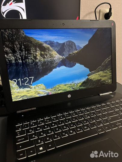 Ноутбук HP Pavilion 15bc304ur / Core i5 / GTX 950M