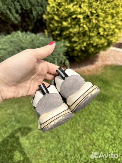 Кроссовки детские