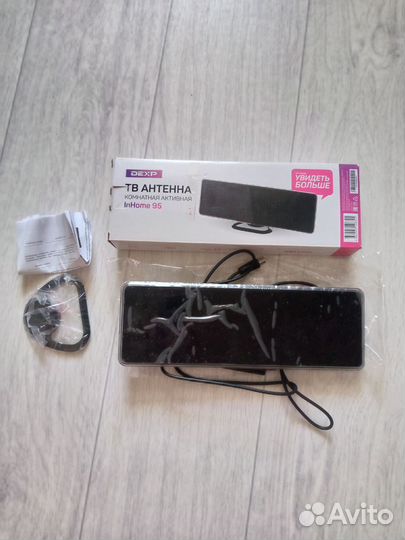 Антенна комнатная с усилителем Dexp InHome 95