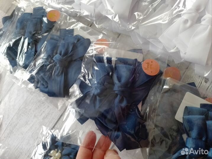 Бант для волос