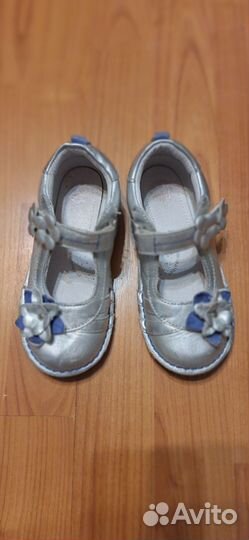 Нарядные туфли для девочки