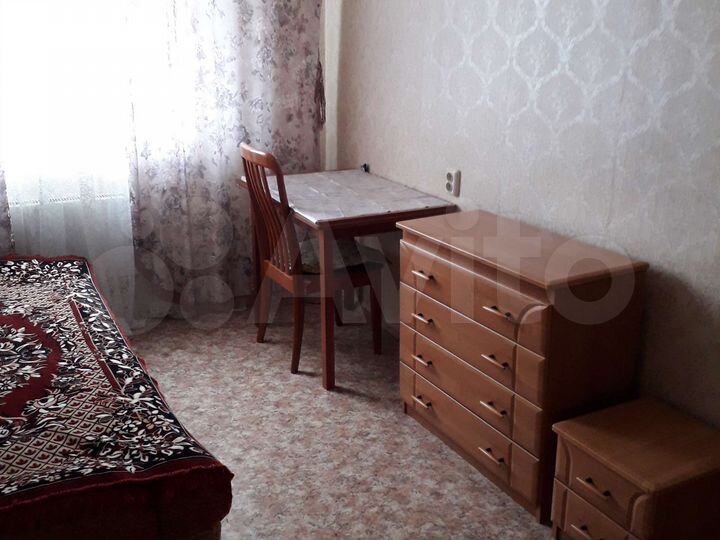 Комната 12 м² в 3-к., 10/10 эт.